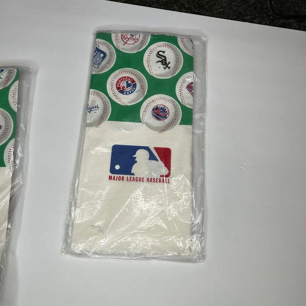 New vintage 90s 1990s MLB party tablecloth 54” x 89”